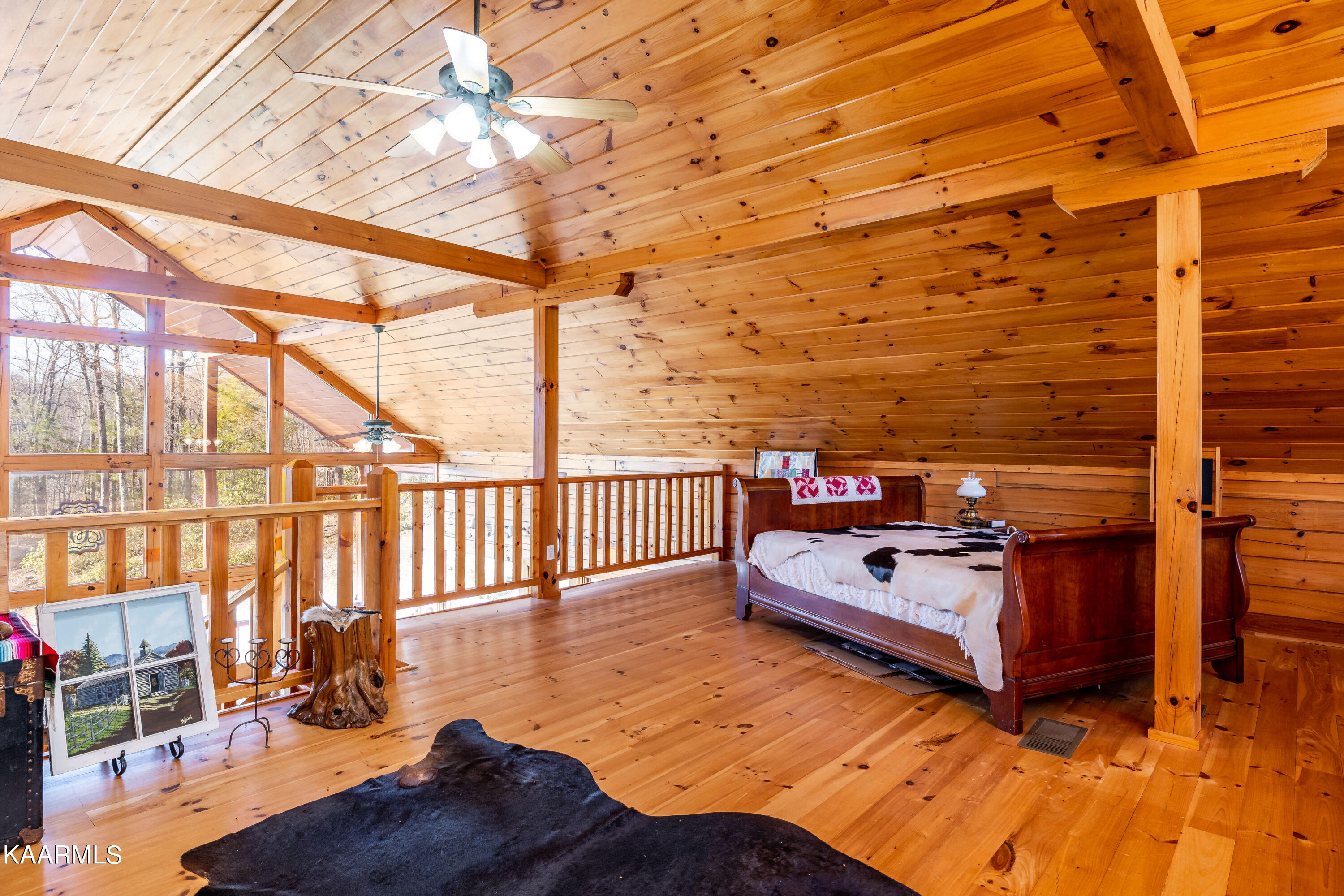 5202 Jones Cove Road, Unit 1 Cosby, TN 37722 - Photo 29 of 55 5202JonesCoverd-34
