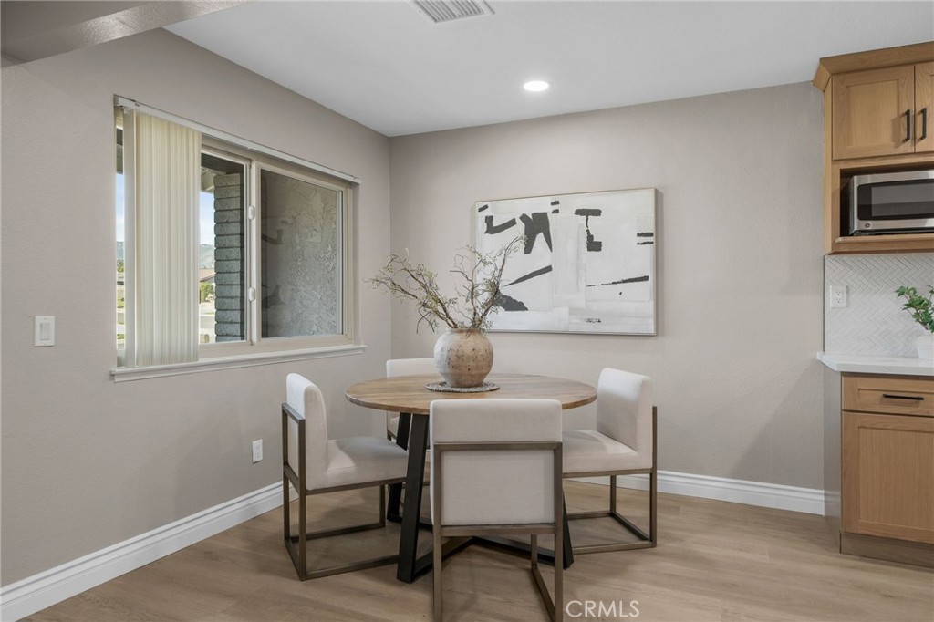 7285 Teak Way Rancho Cucamonga, CA 91701 - Photo 9 of 33