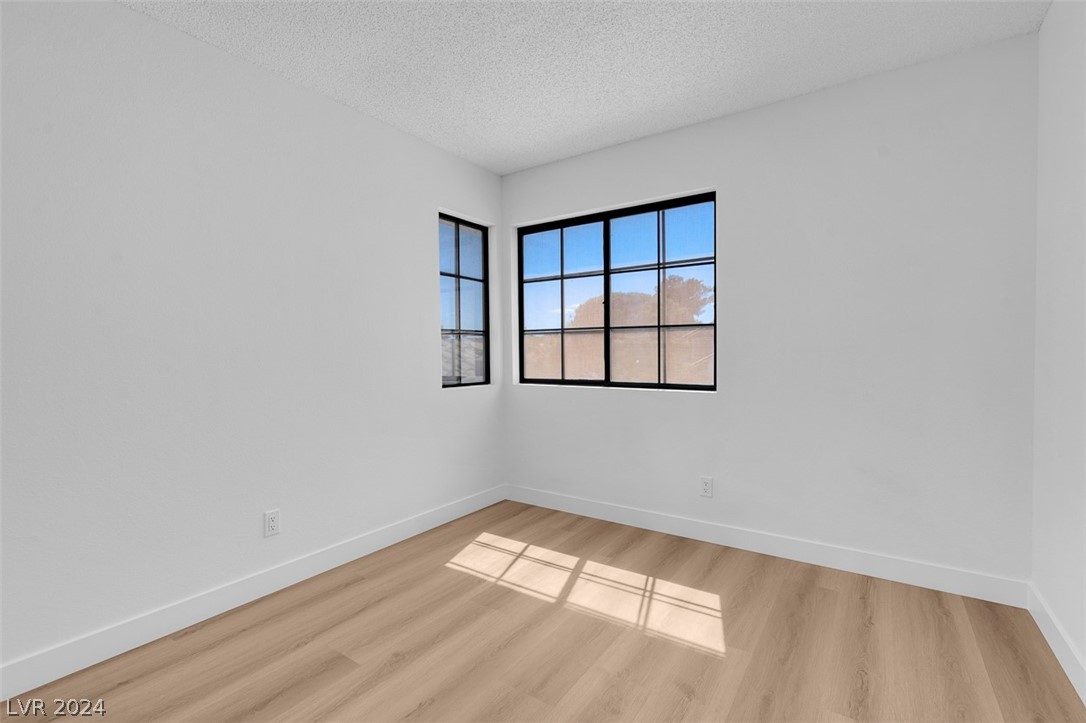 7040 Encore Way Las Vegas, NV 89119 - Photo 41 of 59 Upstairs