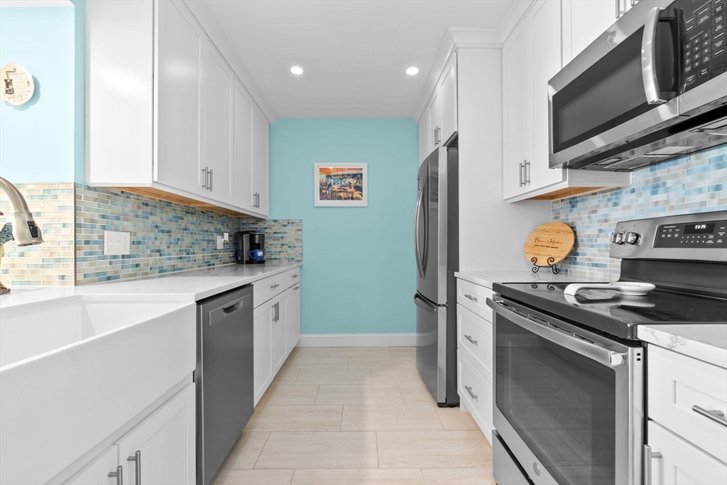3 Seal Harbor Road, Unit 133 Winthrop, MA 02152 - Photo 3 of 22