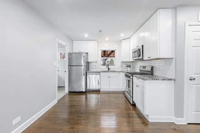 $235,000 | 8036 Newland Avenue, Burbank, IL 60459