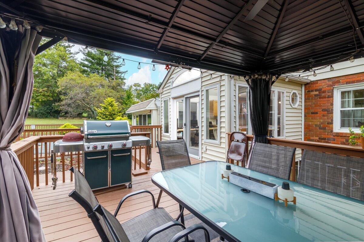 5673 Club Lane Roanoke, VA 24018 - Photo 21 of 57 18-018-5673 Club Ln Raonoke Va-95-HDR-Ed