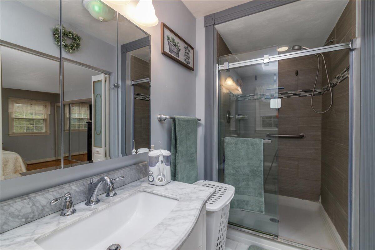 5673 Club Lane Roanoke, VA 24018 - Photo 40 of 57 37-035-5673 Club Ln Raonoke Va-191-Edit