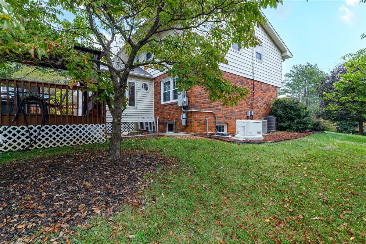 5673 Club Lane Roanoke, VA 24018 - Photo 47 of 57 44-042-5673 Club Ln Raonoke Va-303-HDR-E
