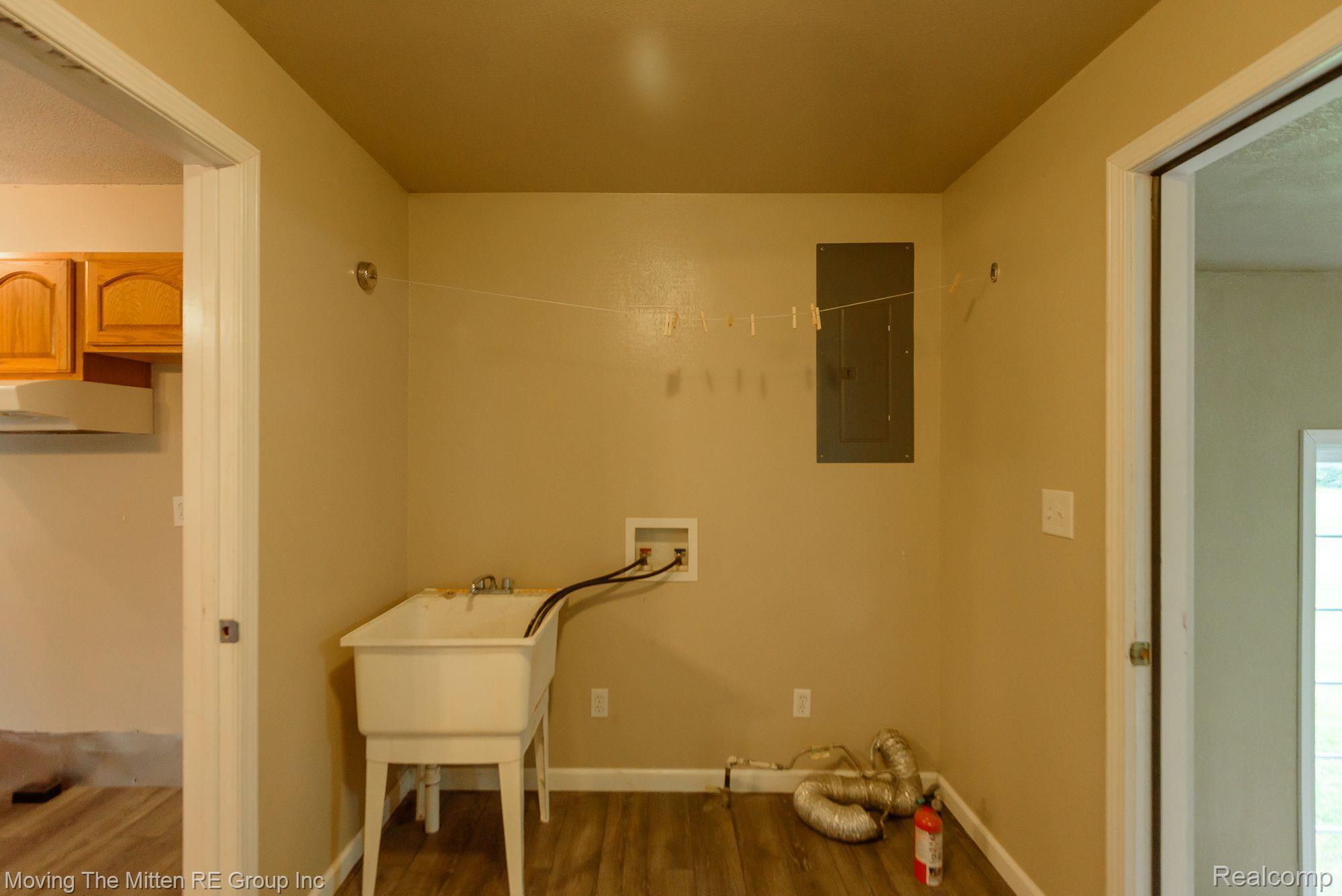 10261 Hoffman Road Maybee, MI 48159 - Photo 13 of 46 Gallery Image 13