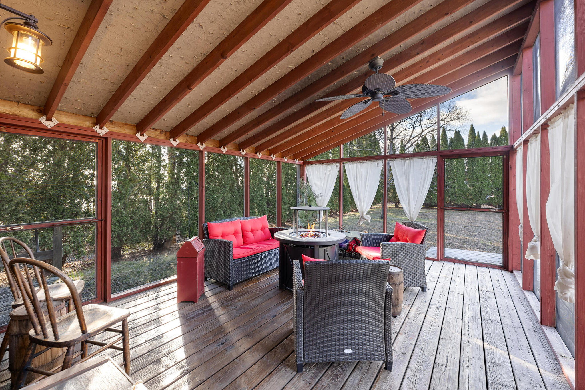 46652 River Street Dresbach, MN 55947 - Photo 24 of 32 24 PORCH