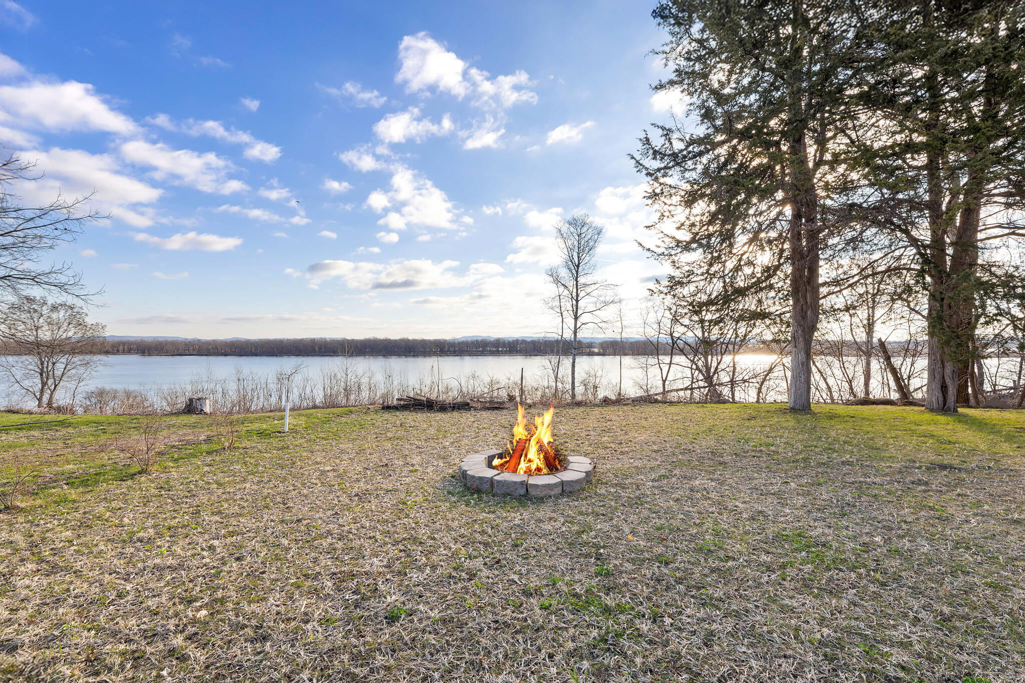 46652 River Street Dresbach, MN 55947 - Photo 32 of 32 32 LAKE VIEW