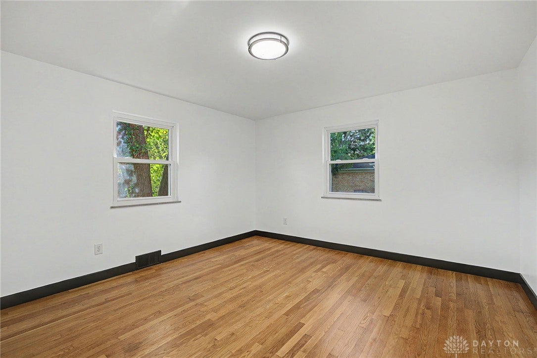 5804 Basore Road Dayton, OH 45415 - Photo 32 of 51 Gallery Image 32