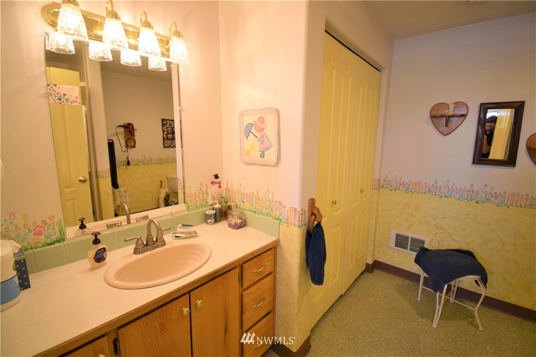 159 A Knox Road Riverside, WA 98849 - Photo 24 of 40 Gallery Image 24