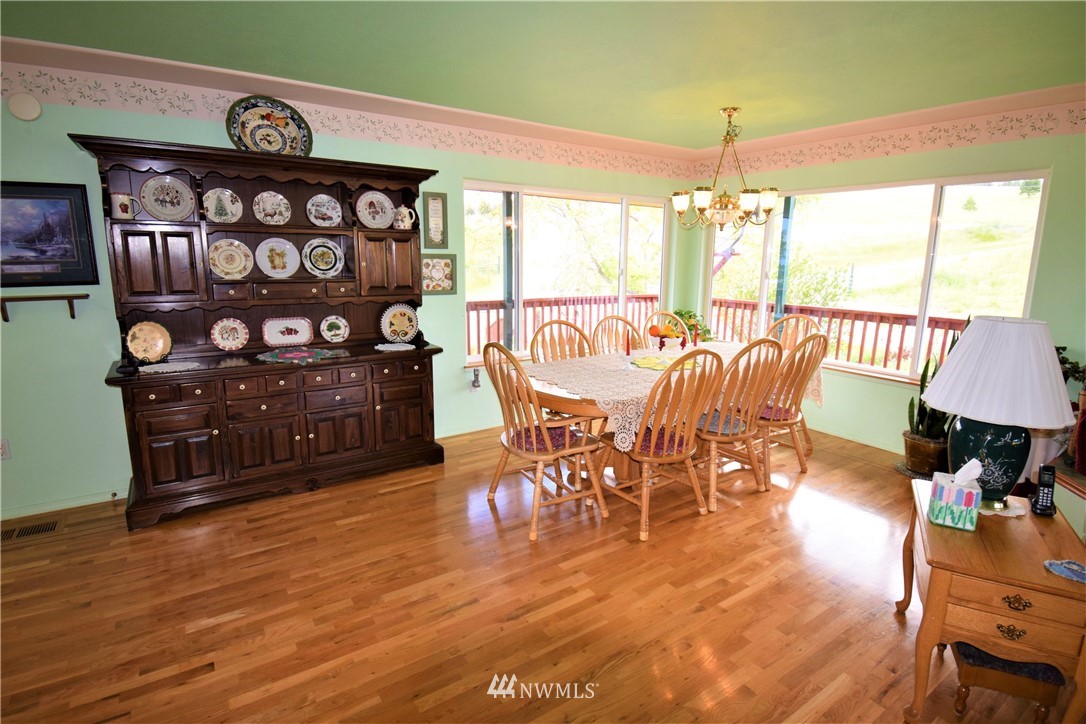 159 A Knox Road Riverside, WA 98849 - Photo 9 of 40 Gallery Image 9