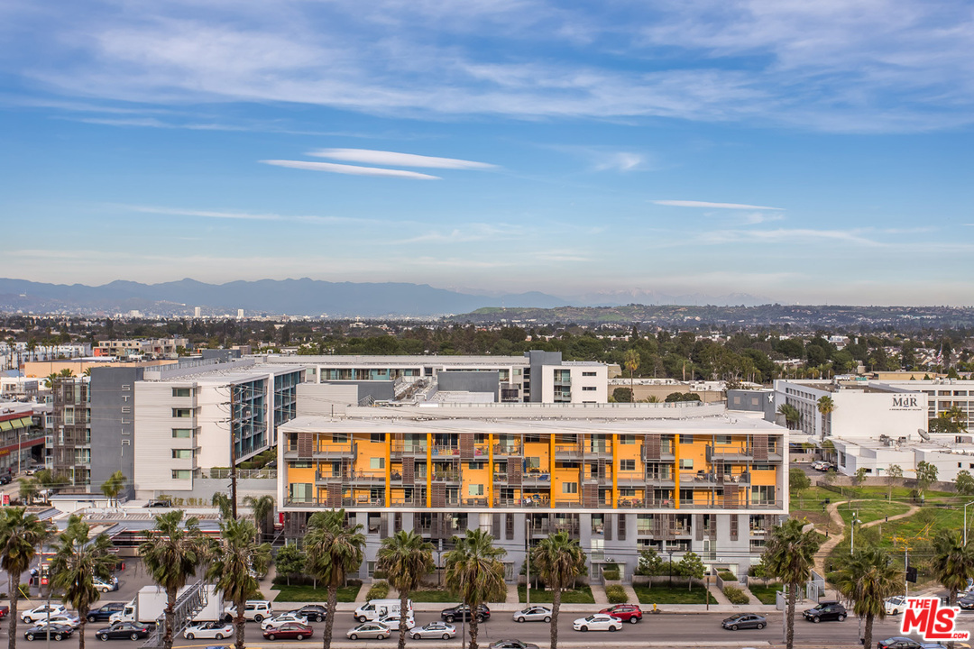 13600 Marina Pointe Drive, Unit 1005 Marina del Rey, CA 90292 - Photo 35 of 64