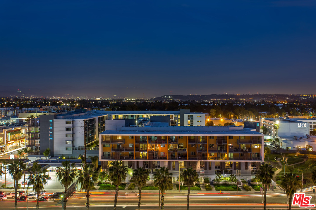 13600 Marina Pointe Drive, Unit 1005 Marina del Rey, CA 90292 - Photo 41 of 64