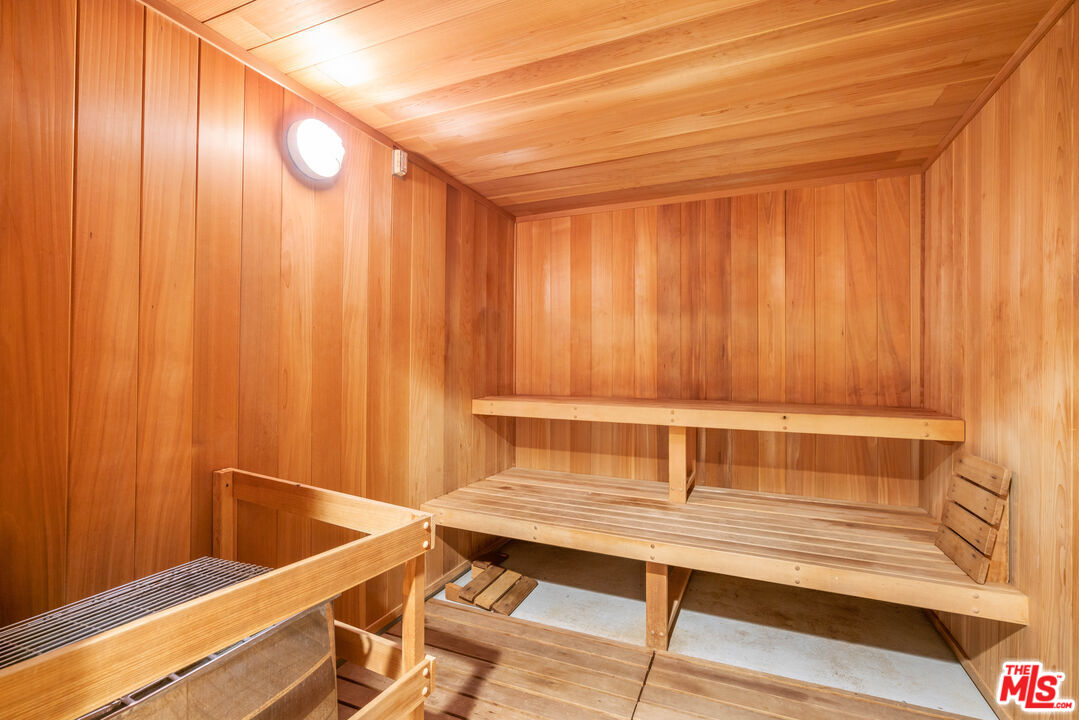 13600 Marina Pointe Drive, Unit 1005 Marina del Rey, CA 90292 - Photo 55 of 64