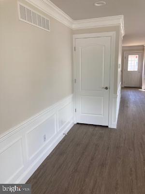 507 Henry Street Riverside, NJ 08075 - Photo 7 of 35