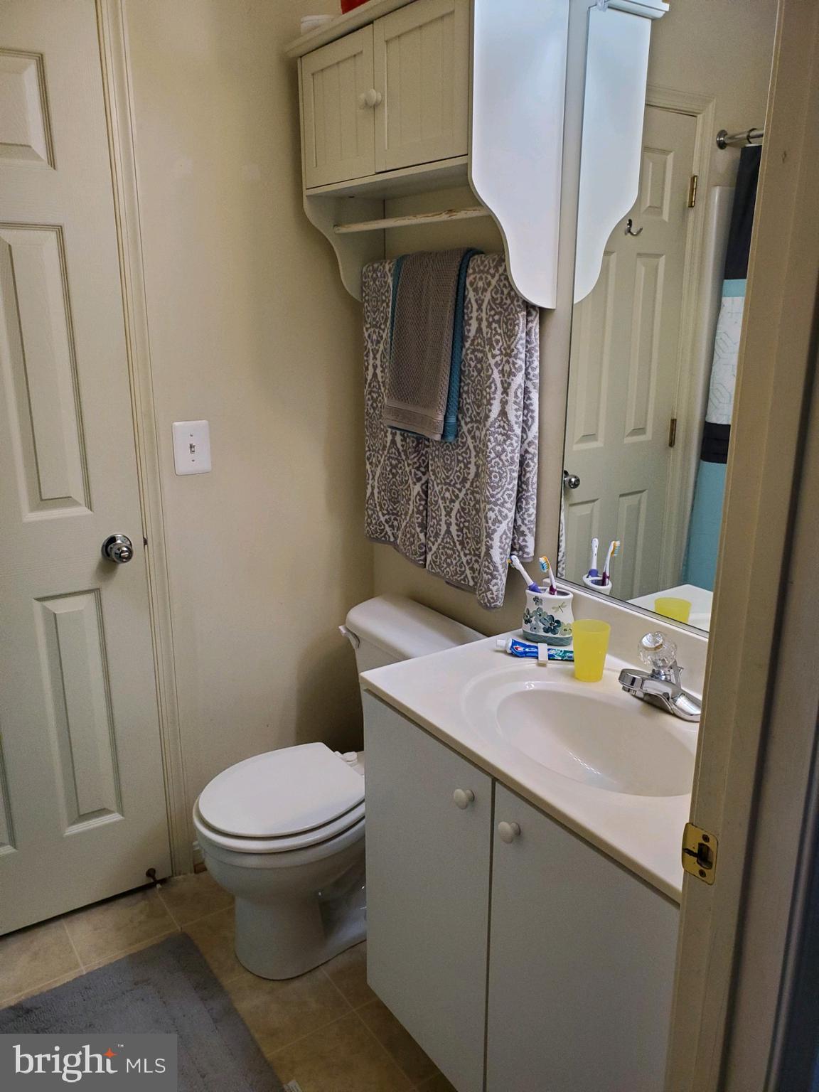 4006 Tidewood Road Baltimore, MD 21220 - Photo 5 of 9 Full bath bedroom level