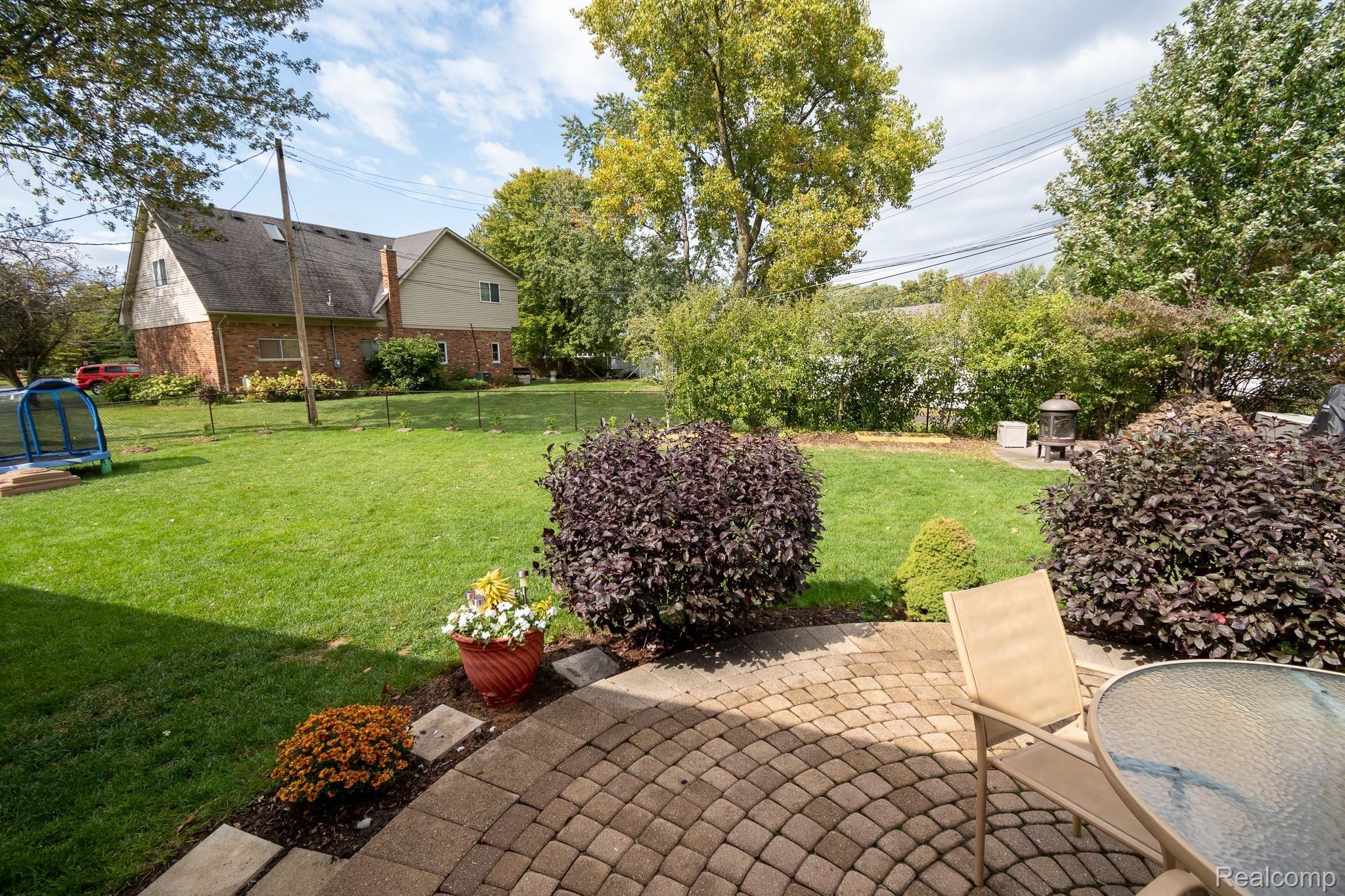 33929 Mulvey Road Fraser, MI 48026 - Photo 29 of 29 DSC_1359.jpg