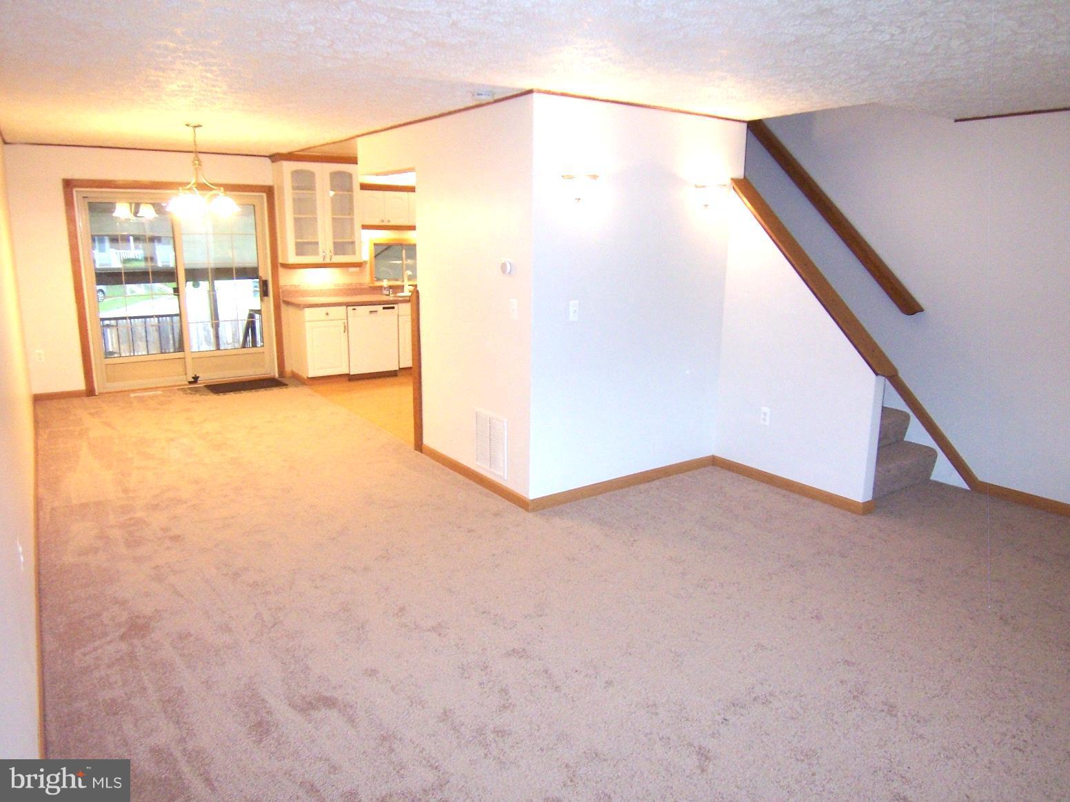 1696 Poles Road Baltimore, MD 21221 - Photo 4 of 20 Dining Room