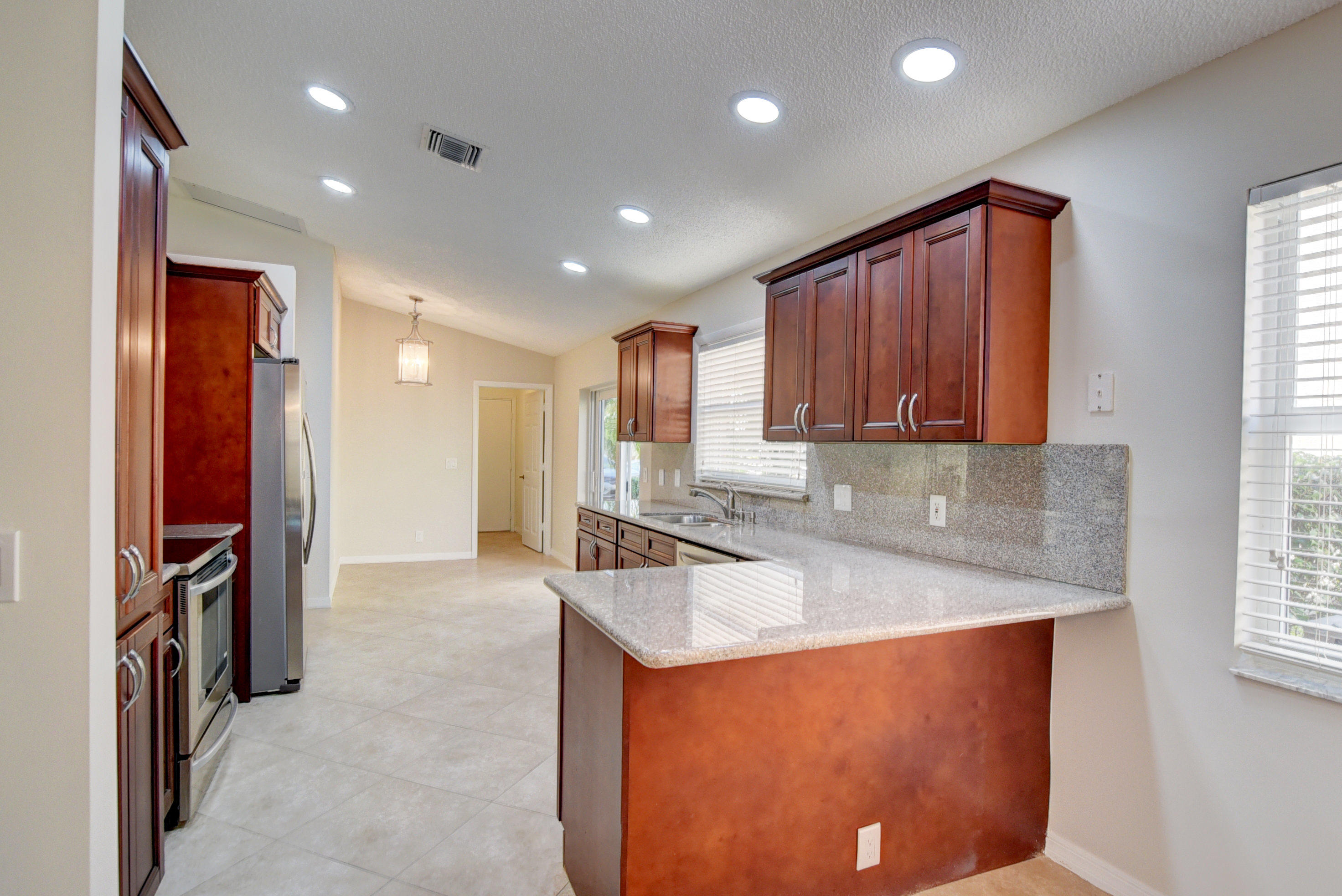 8045 Copenhagen Way Boca Raton, FL 33434 - Photo 16 of 51 8045 Copenhagen Way
