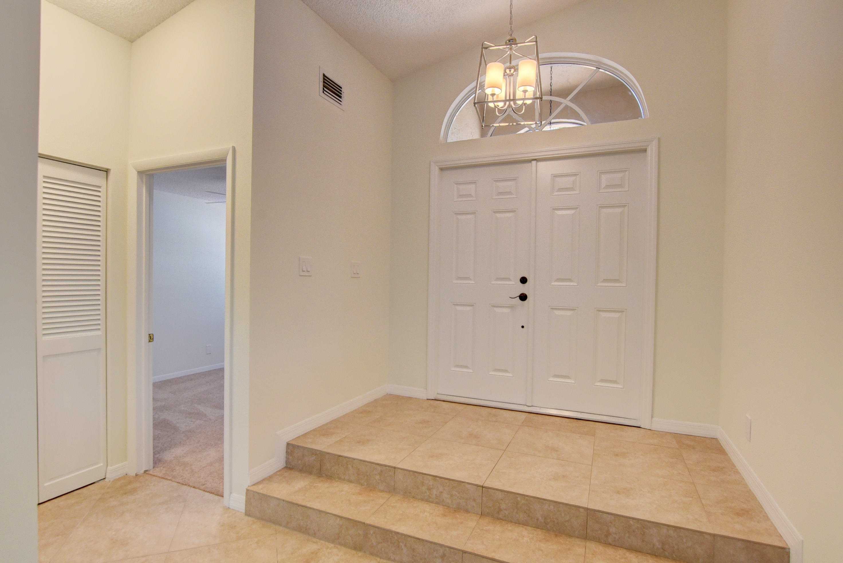 8045 Copenhagen Way Boca Raton, FL 33434 - Photo 4 of 51 8045 Copenhagen Way