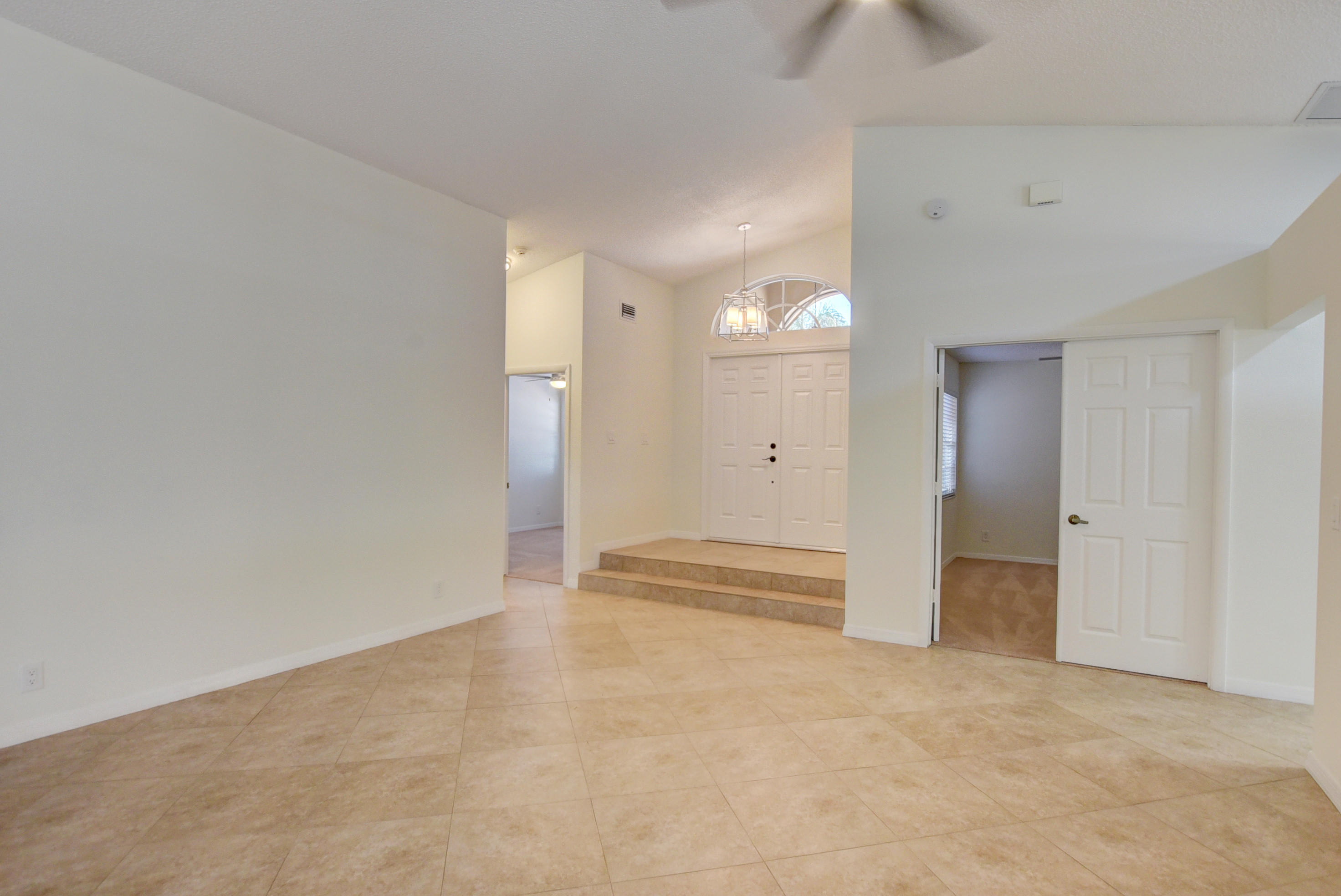 8045 Copenhagen Way Boca Raton, FL 33434 - Photo 5 of 51 8045 Copenhagen Way
