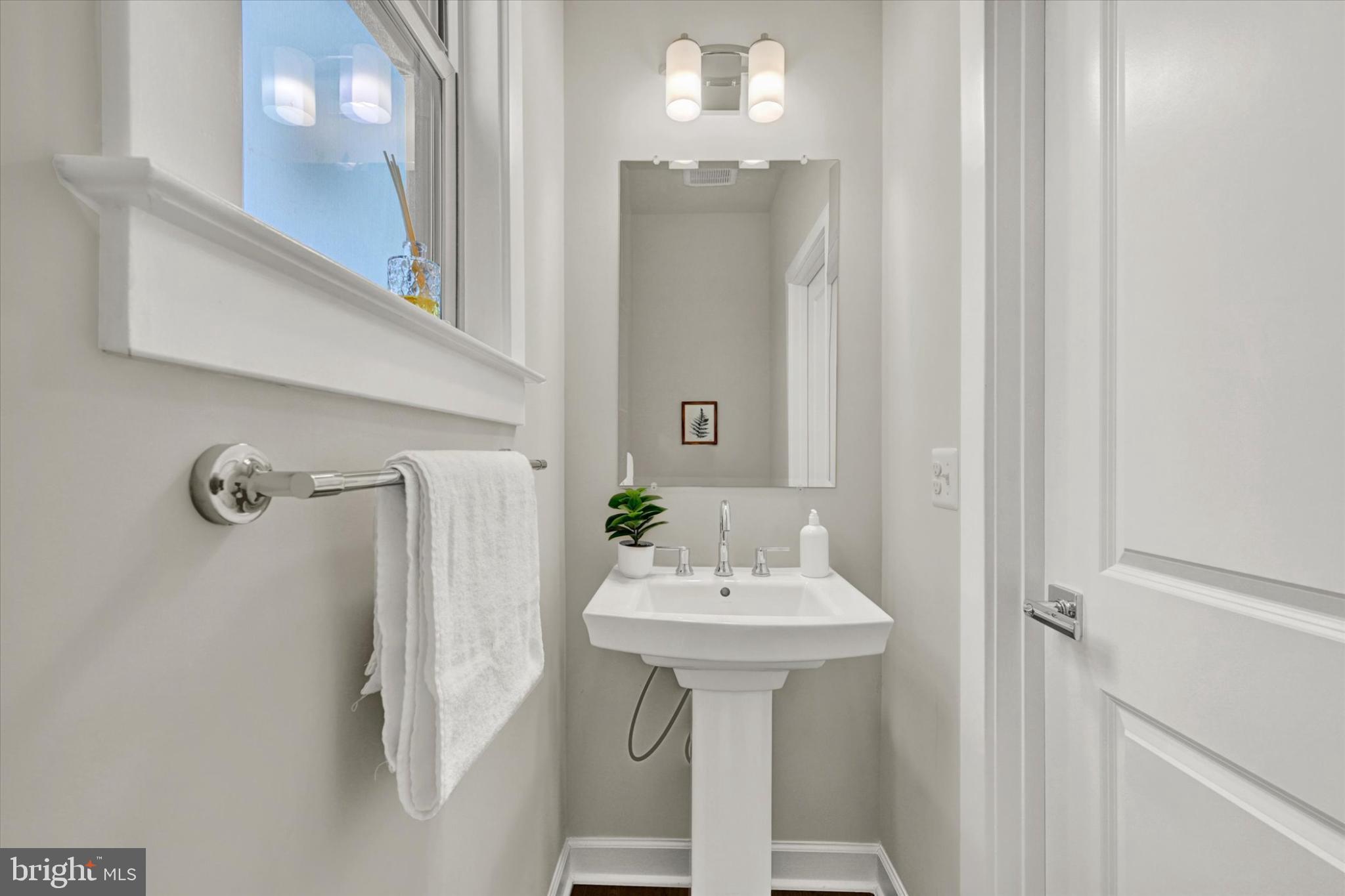 1729 Mill Branch Drive Laurel, MD 20708 - Photo 14 of 28 Chic and bright half-bath retreat.