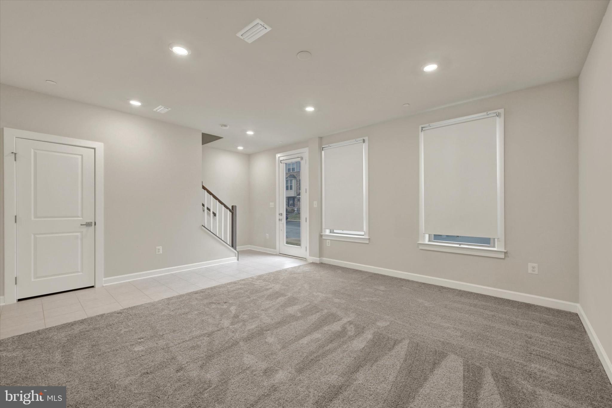 1729 Mill Branch Drive Laurel, MD 20708 - Photo 6 of 28 Spacious, light-filled living area awaits you.