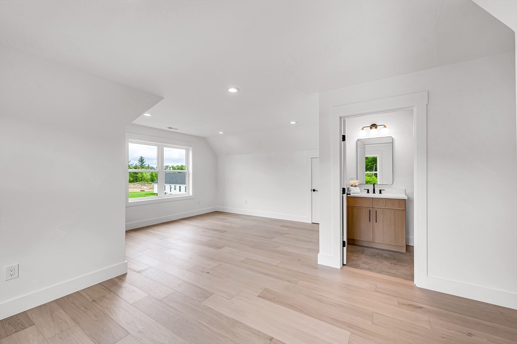 32 Balsam Hl Road Ludlow, MA 01056 - Photo 31 of 42