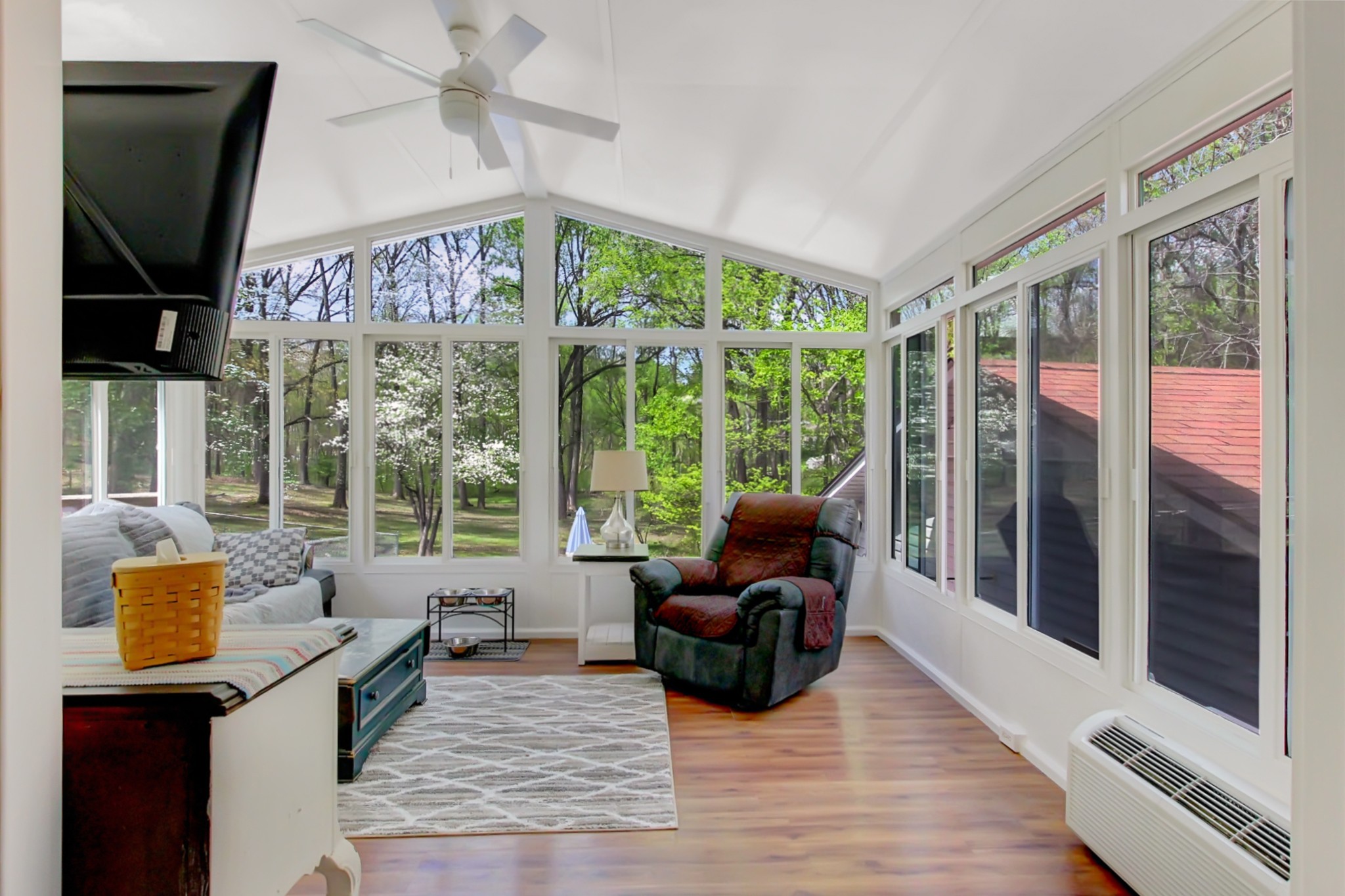 430 Hay Market Road Clarksville, TN 37043 - Photo 4 of 28 Gallery Image 4