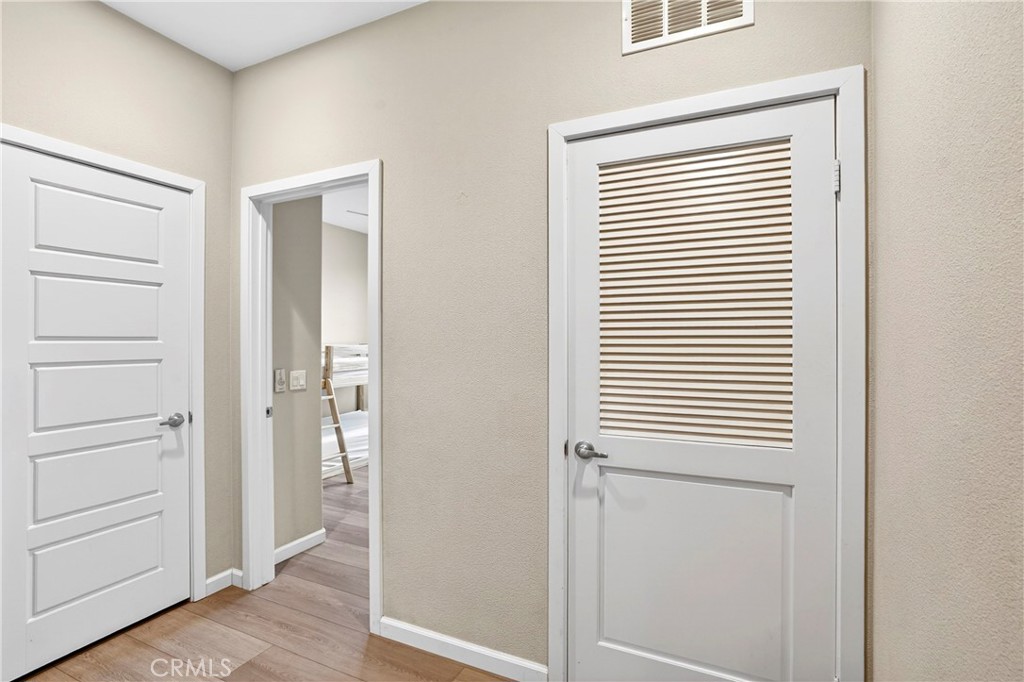 5869 Rostrata Avenue Buena Park, CA 90621 - Photo 17 of 29 laundry Unit