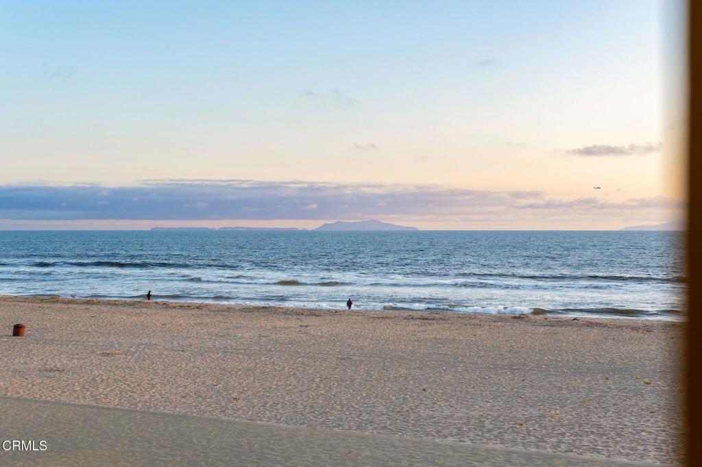 827 Mandalay Beach Road Oxnard, CA 93035 - Photo 48 of 50