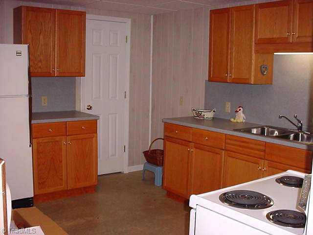 4985 Whitman Road Pfafftown, NC 27040 - Photo 7 of 8 Other. Lower level kitchen - great for in law qtrs or your convenience!