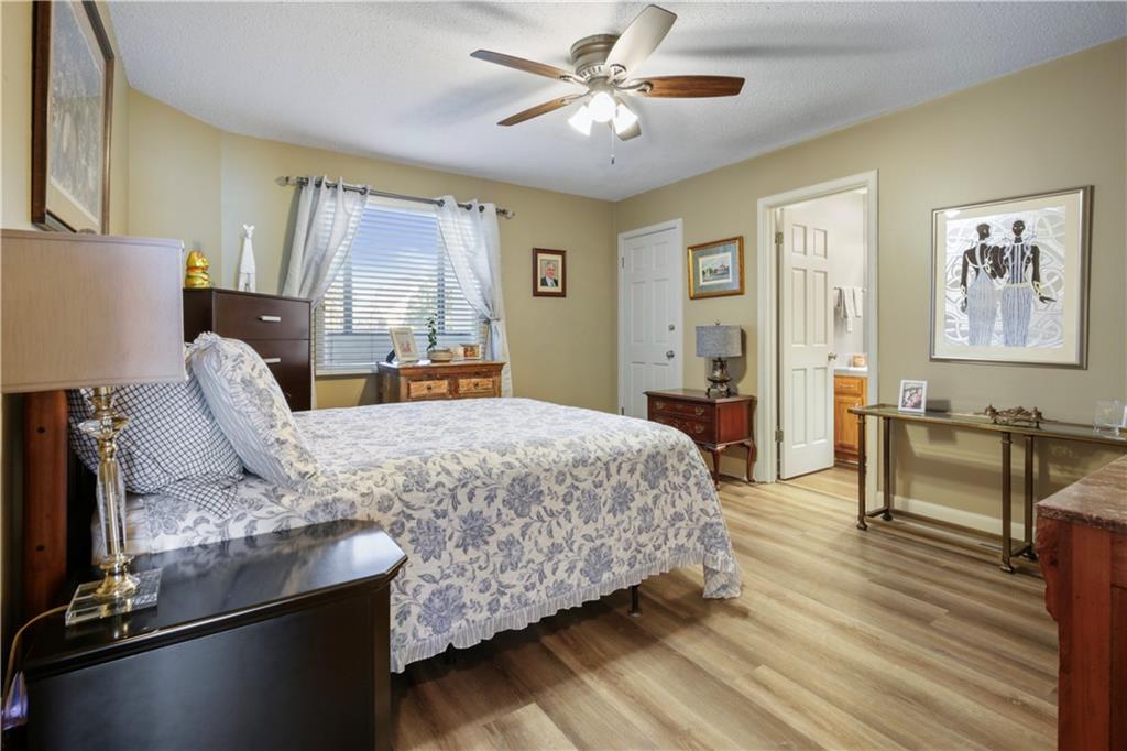 406 Mariners Island, Unit 2F Mandeville, LA 70448 - Photo 23 of 28