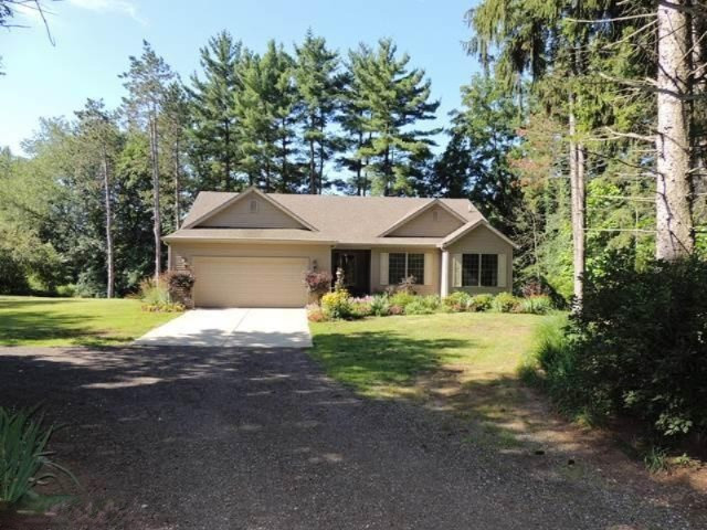 54637 Rudy Road Dowagiac, MI 49047 - Photo 1 of 22 Primary Photo