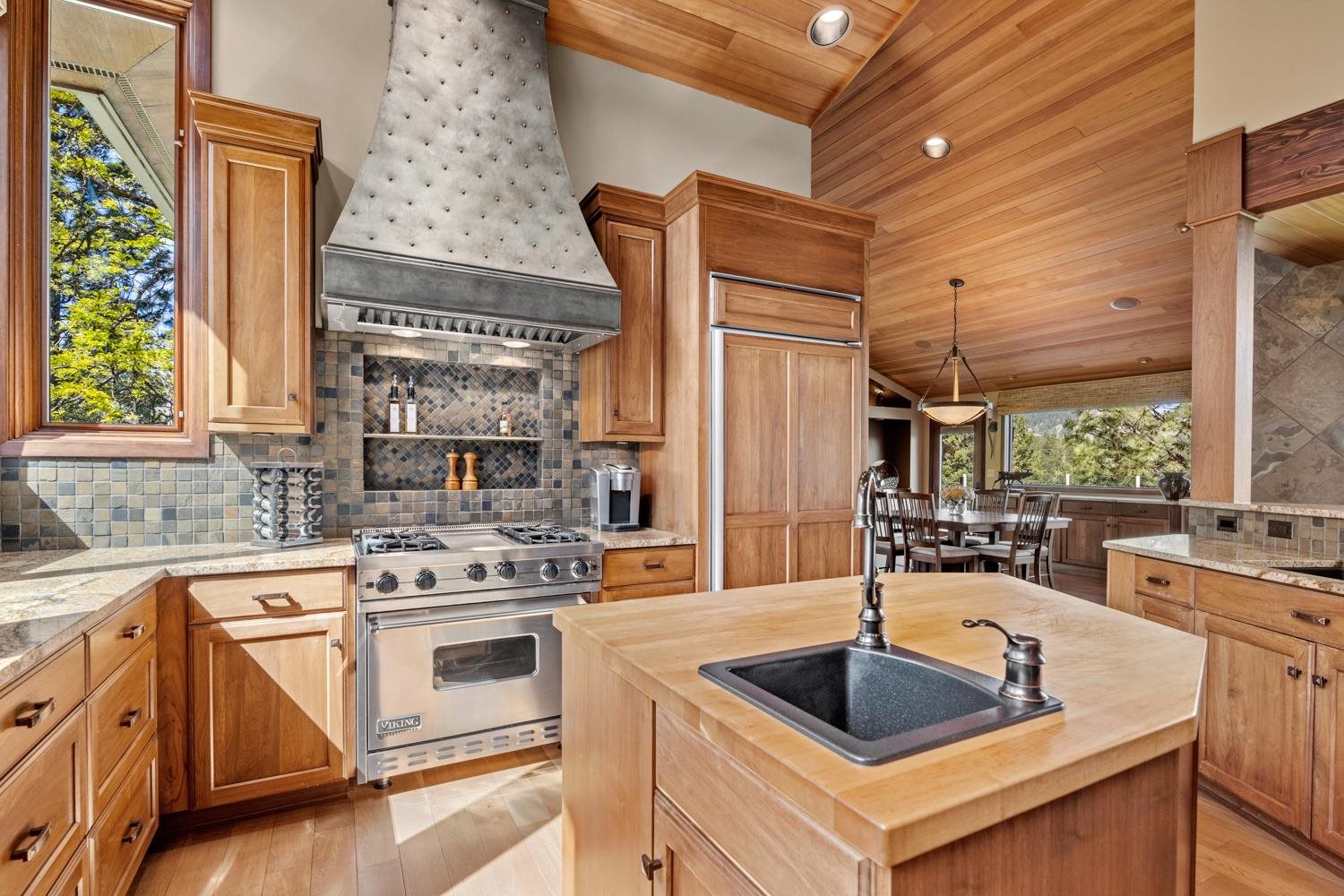 11501 South Freya Road Spokane, WA 99223 - Photo 13 of 40 Gallery Image 13