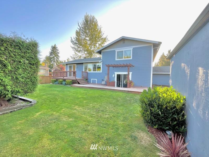 2004 Whitman Avenue Northeast Renton, WA 98059 - Photo 19 of 19