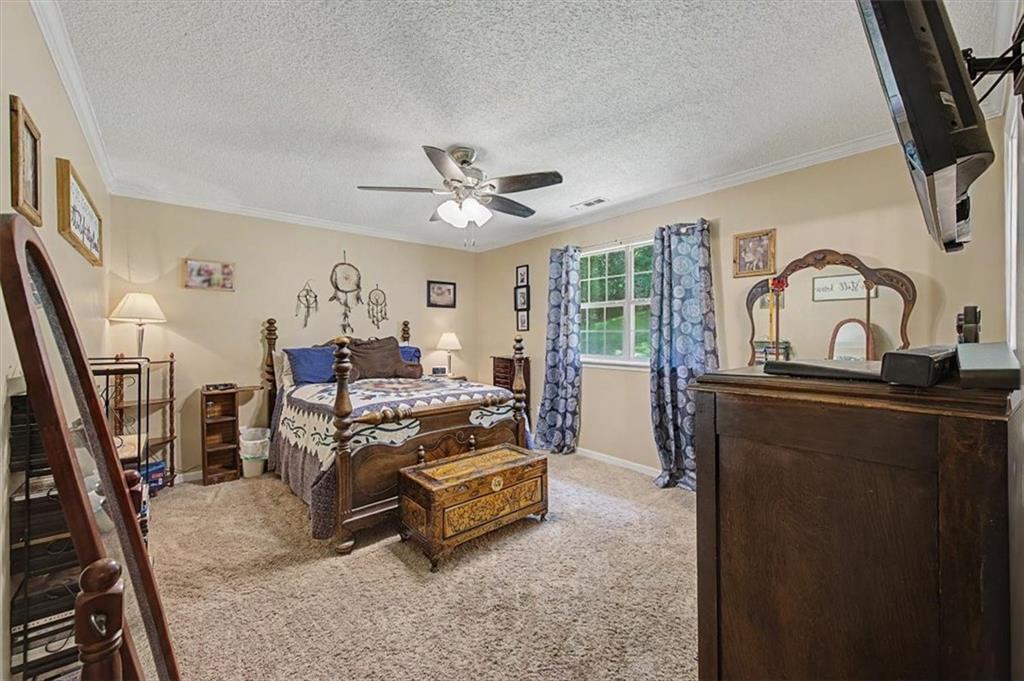 369 South Sequoyah Circle Northeast Calhoun, GA 30701 - Photo 20 of 40