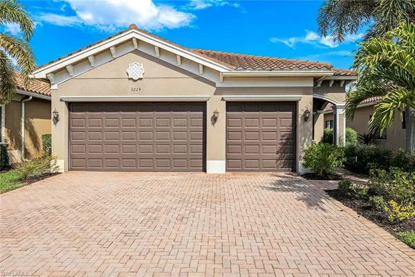 $775,000 | 3224 Pacific Drive, Naples, FL 34119