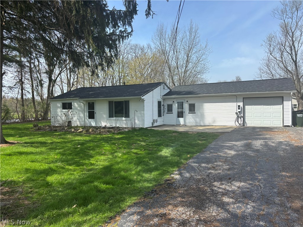 3229 Winchell Road Mantua, OH 44255 - Photo 3 of 19 Gallery Image 3