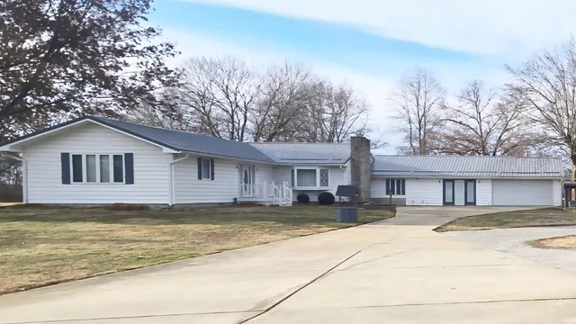 $319,000 | 2952 South Us Highway, Logansport, IN 46947