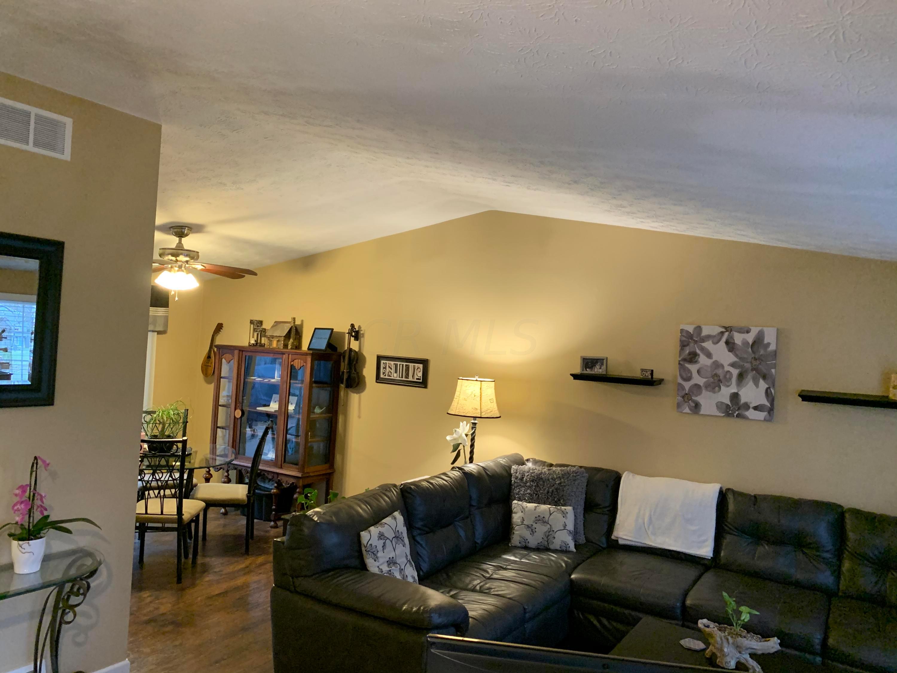 3434 Fox Run Road Westerville, OH 43081 - Photo 4 of 12 Gallery Image 4