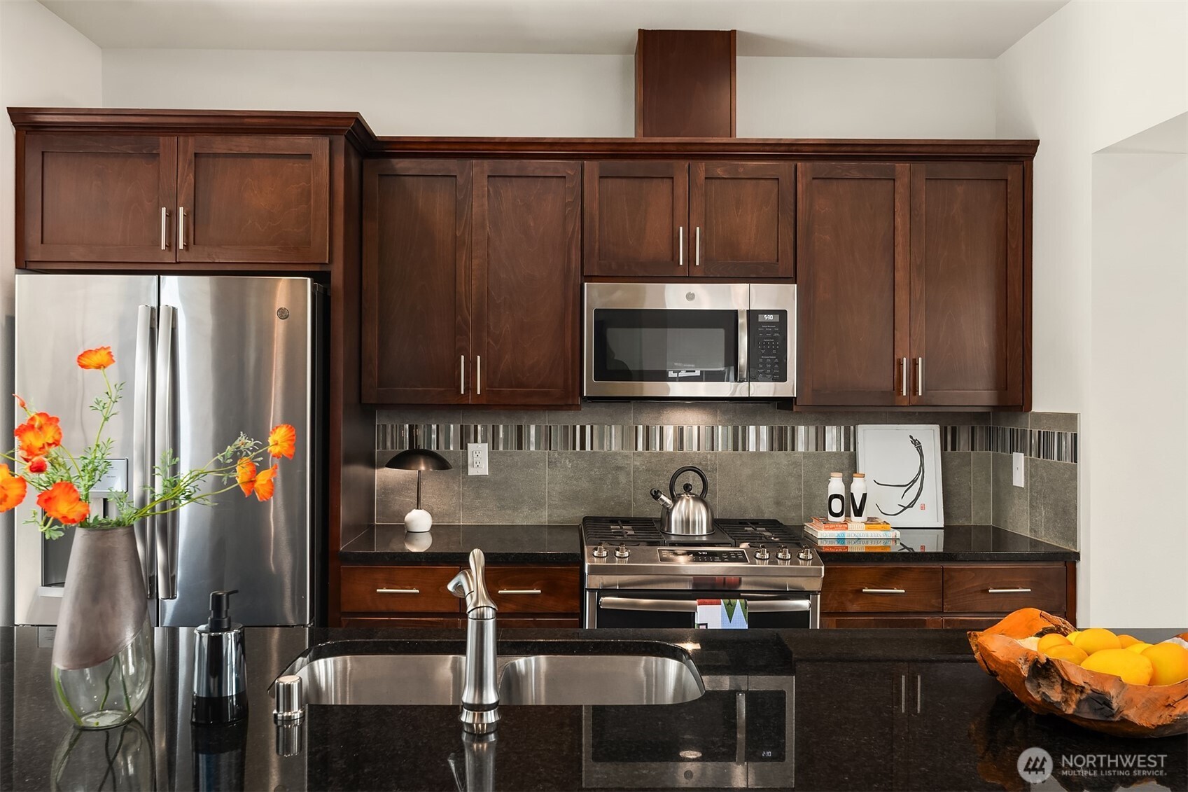3280 Southwest Graham Street, Unit 601 Seattle, WA 98126 - Photo 13 of 40