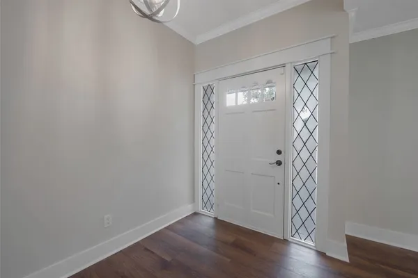 $2,795 | 402 Forest Lake Drive, Seabrook, TX 77586