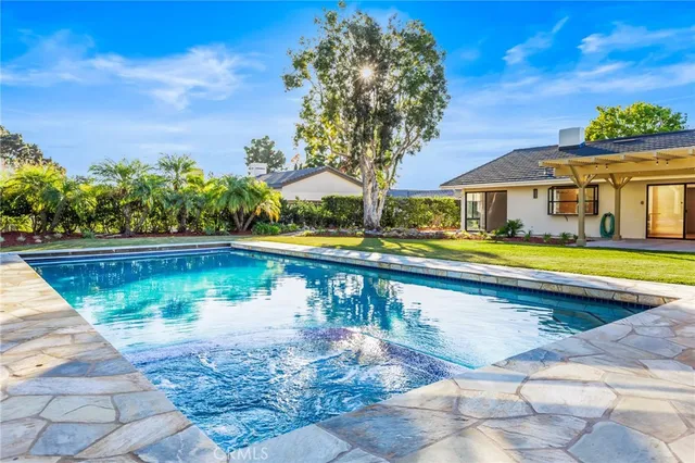 $12,000 | 428 San Lucas Drive, Solana Beach, CA 92075