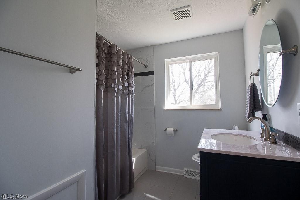 719 Edgewood Road Cleveland, OH 44143 - Photo 12 of 29 Gallery Image 12
