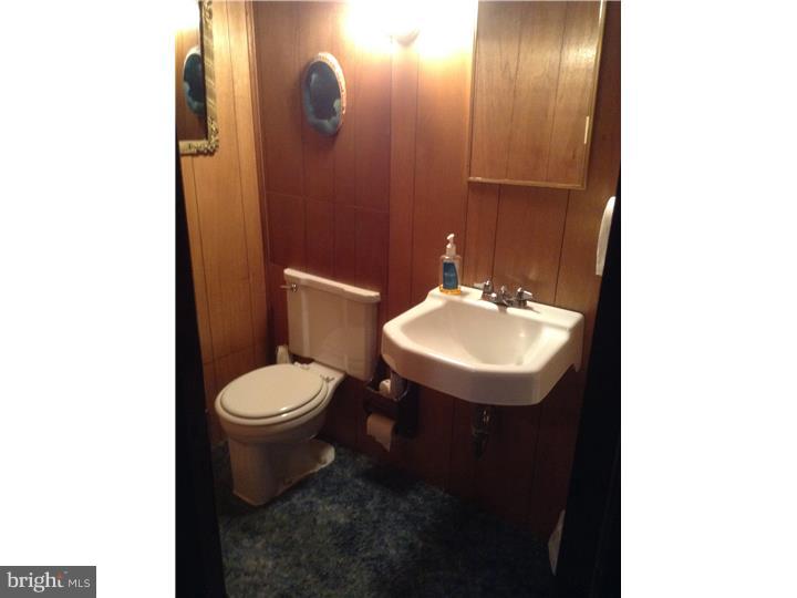 2726 Hillview Road Broomall, PA 19008 - Photo 20 of 25 Half Bath