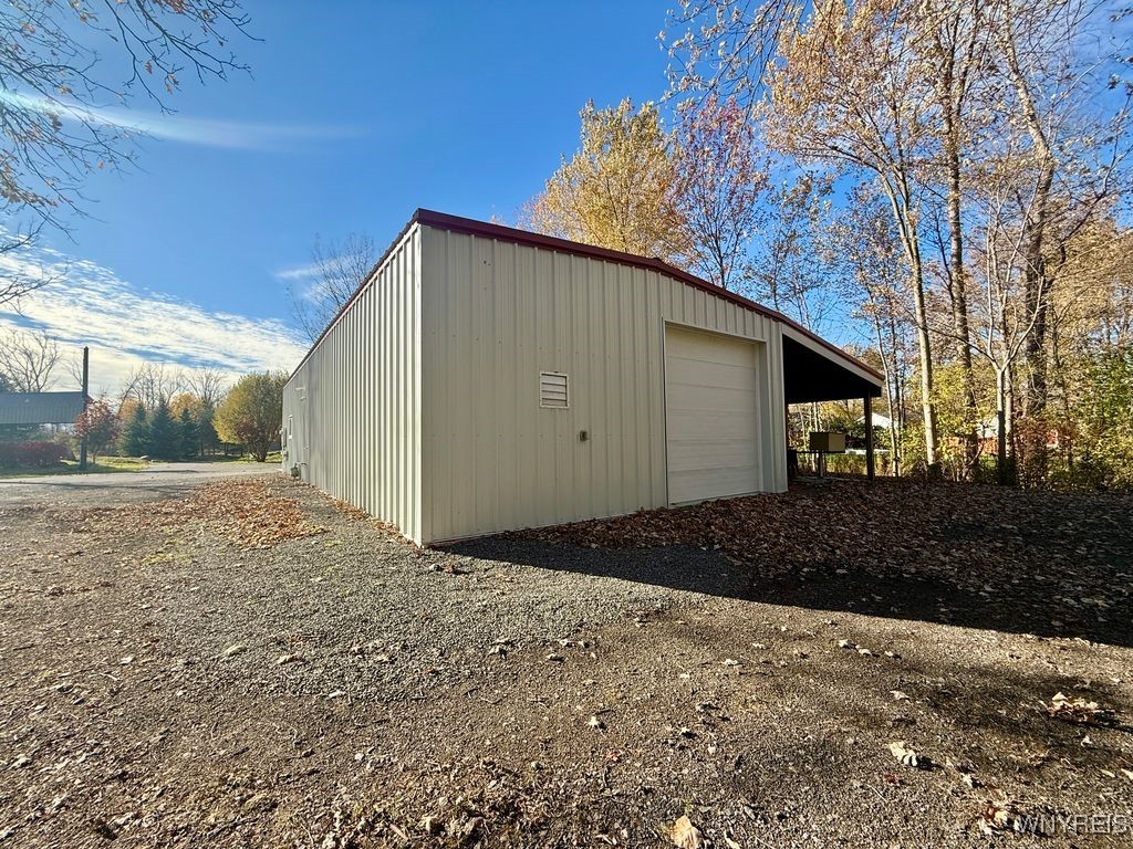 2763 Transit Road Newfane, NY 14108 - Photo 13 of 47