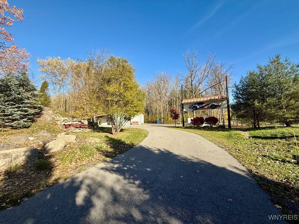 2763 Transit Road Newfane, NY 14108 - Photo 5 of 47