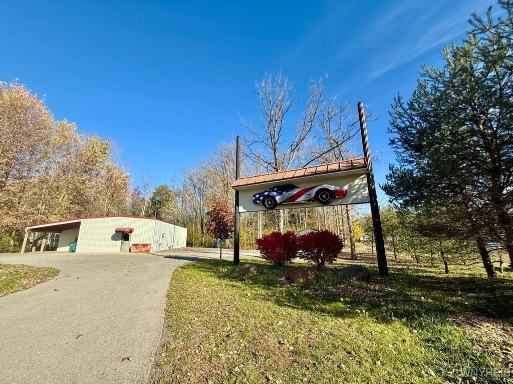 2763 Transit Road Newfane, NY 14108 - Photo 6 of 47