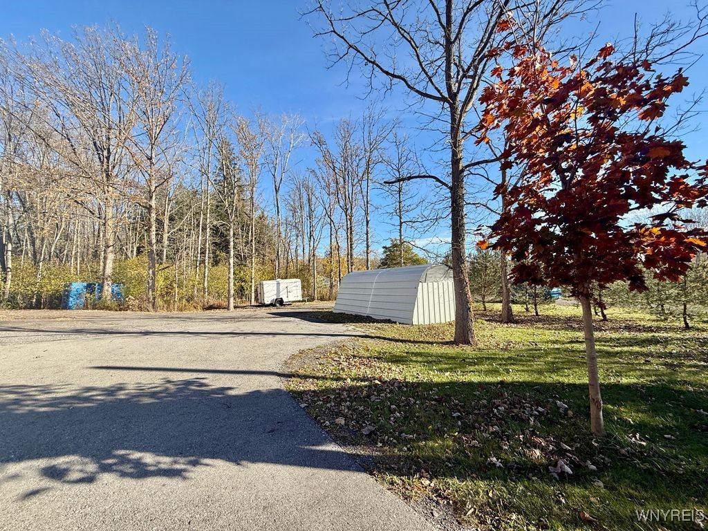 2763 Transit Road Newfane, NY 14108 - Photo 8 of 47