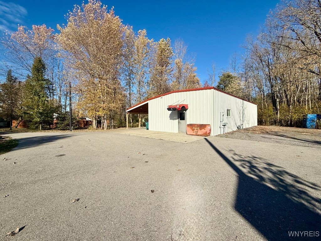 2763 Transit Road Newfane, NY 14108 - Photo 9 of 47